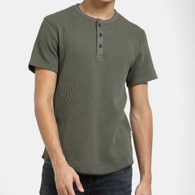Corporate Henley T-Shirt – 100% Cotton, Semi-Formal Look, Soft & Breathable Fabric (S-3XL) Manufacturers, Suppliers, Exporters in Delhi